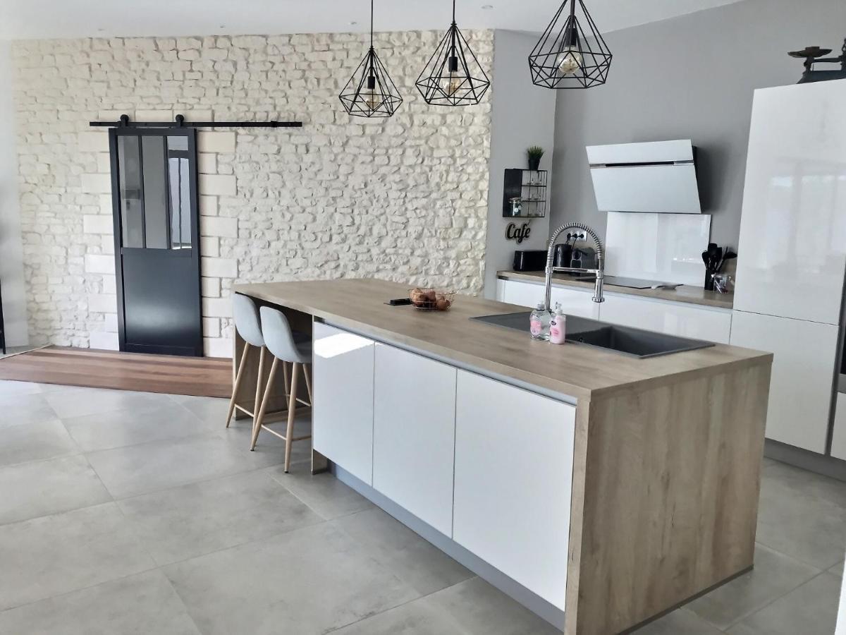 Villa Bellenbois avec piscine privée , proche La Rochelle Sainte-Soulle Extérieur photo